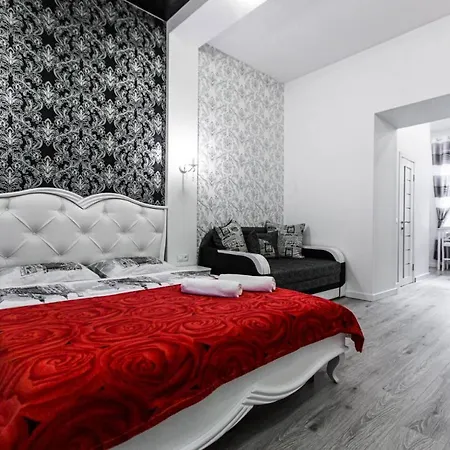 Apartment однокомнатная форум-центр