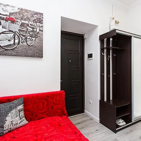 Apartament однокомнатная форум-центр Lwów