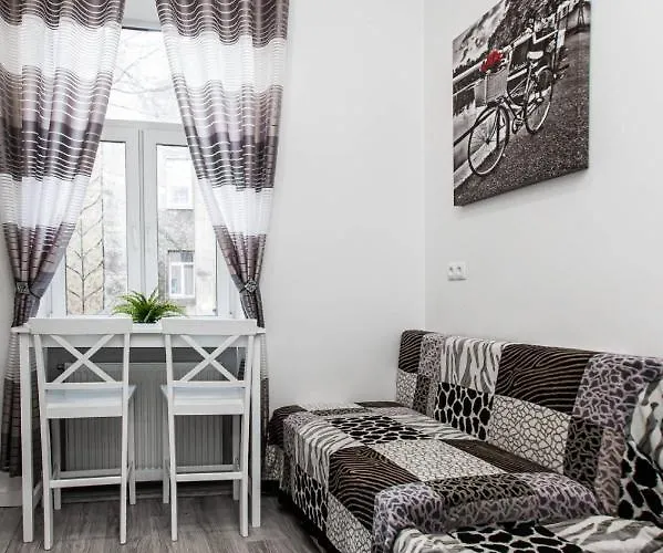 однокомнатная форум-центр リヴィウ